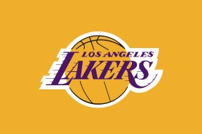 开云中国官网-东契奇291110湖人三连胜！里夫斯2611布朗尼空接暴扣维金斯159，东契奇42分pk库里57分